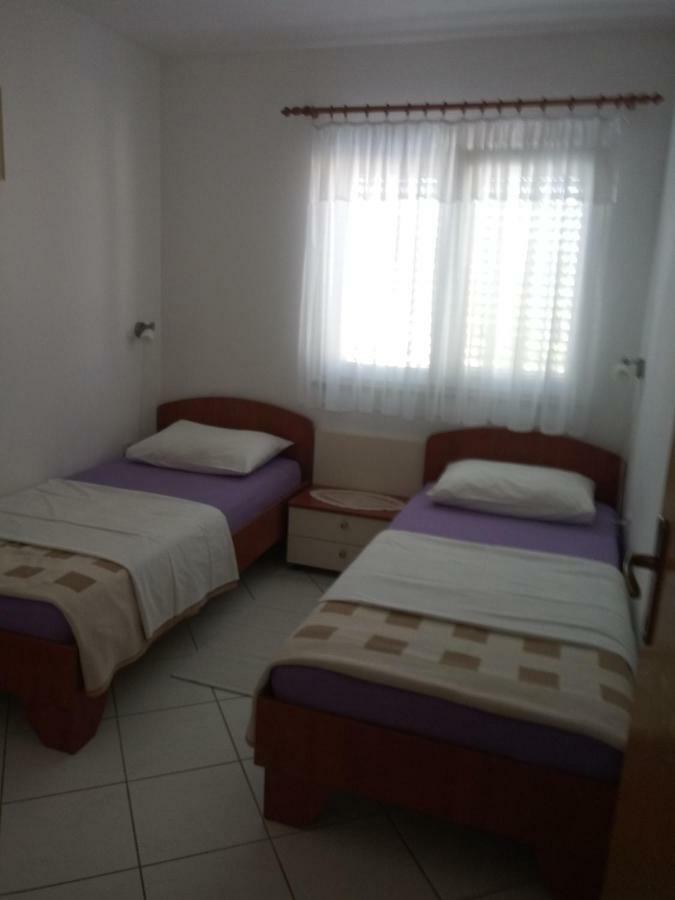 Apartmani Ana Vir Dış mekan fotoğraf